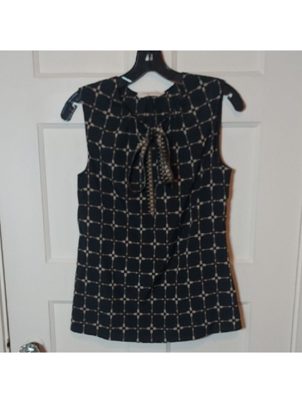 Tory Burch Black and Tan Arrow Sleeveless Blouse Size 6